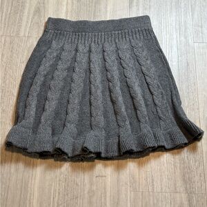 Grey skirt